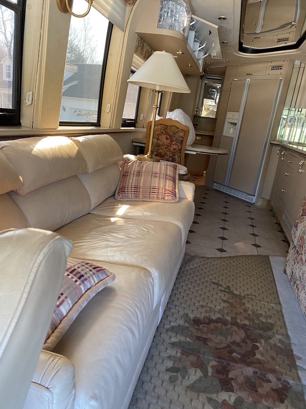 2001 Prevost Country Coach XL For Sale