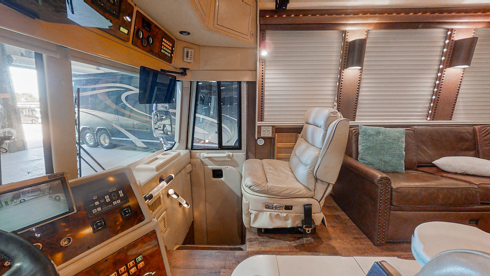 2000 Prevost Country Coach XL For Sale