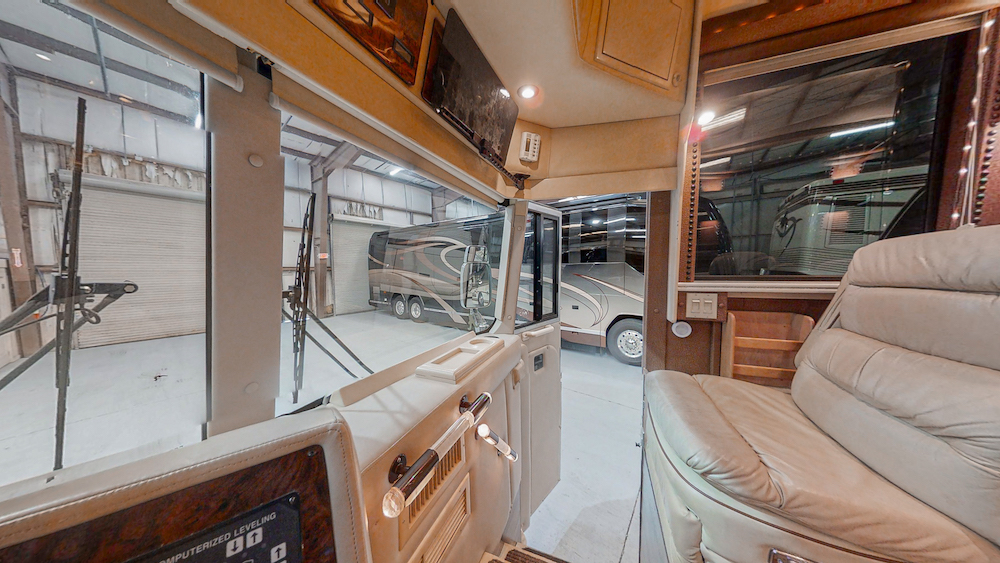 2000 Prevost Country Coach XL For Sale