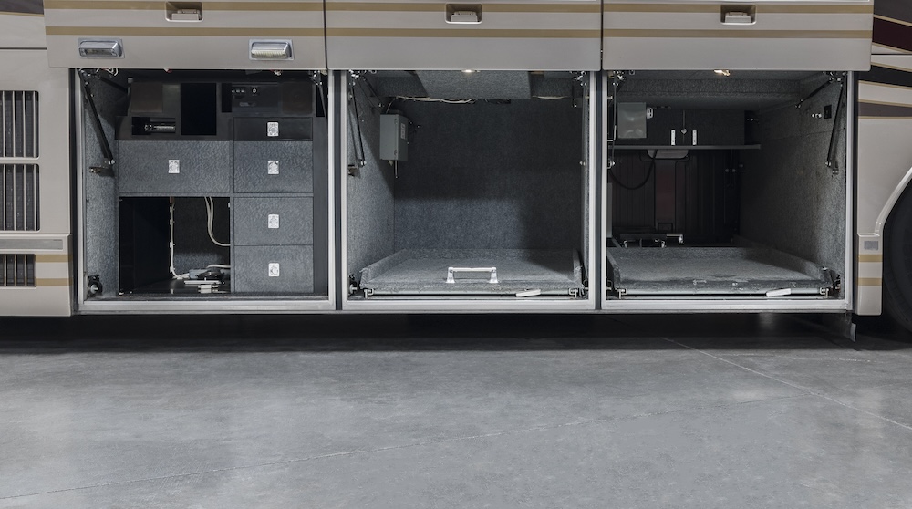 2000 Prevost Liberty H3-45 For Sale