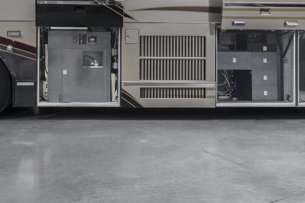 2000 Prevost Liberty H3-45 For Sale