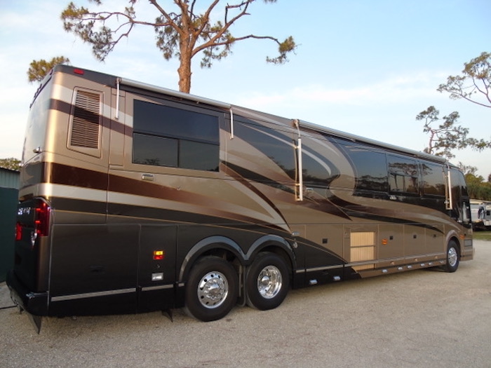 2000 Prevost Liberty H3-45 For Sale