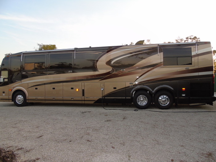 2000 Prevost Liberty H3-45 For Sale
