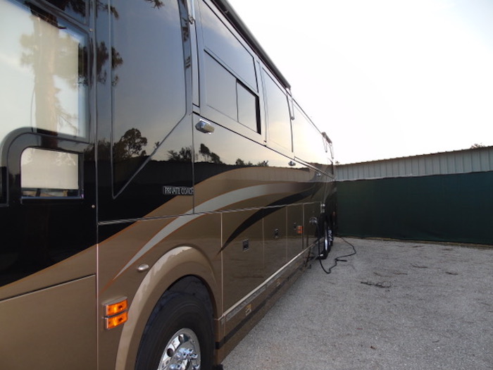 2000 Prevost Liberty H3-45 For Sale