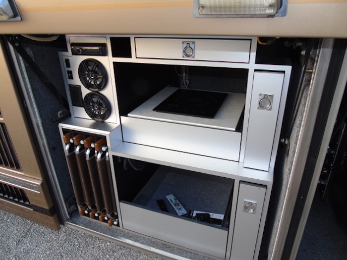 2000 Prevost Liberty H3-45 For Sale