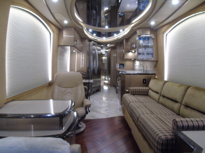 2000 Prevost Liberty H3-45 For Sale
