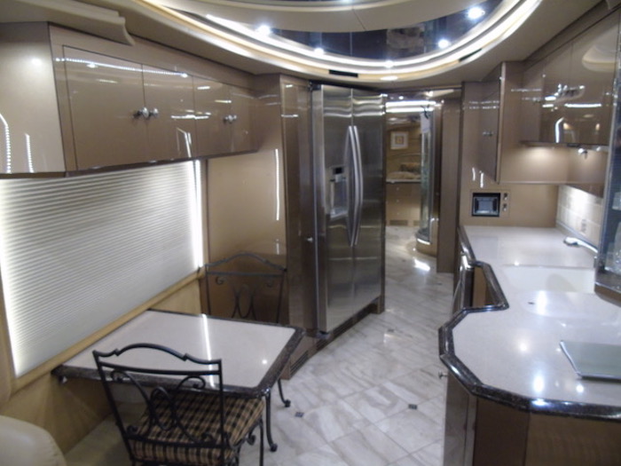 2000 Prevost Liberty H3-45 For Sale