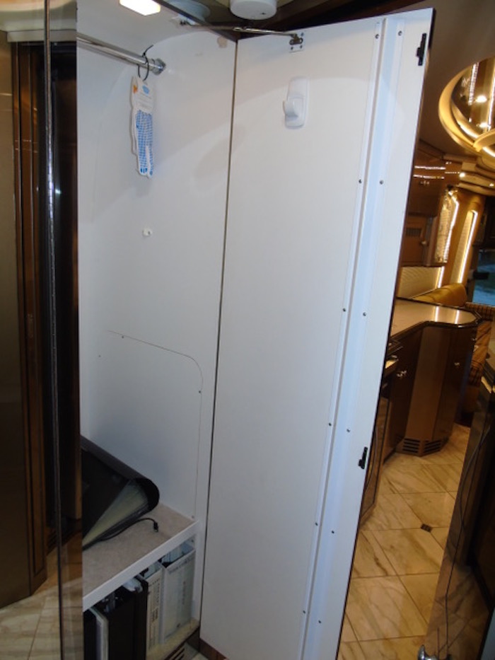 2000 Prevost Liberty H3-45 For Sale
