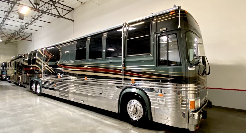 2000 Prevost Liberty XL For Sale