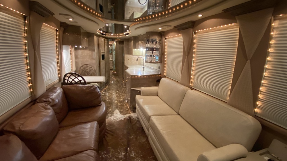 2000 Prevost Liberty XL For Sale