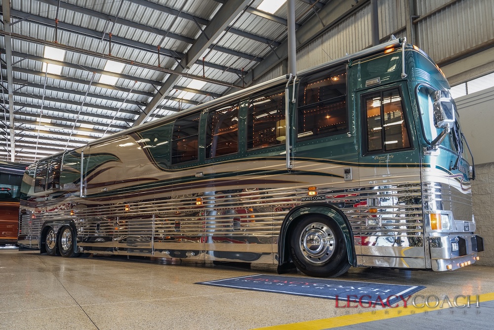 2000 Prevost Liberty XL For Sale