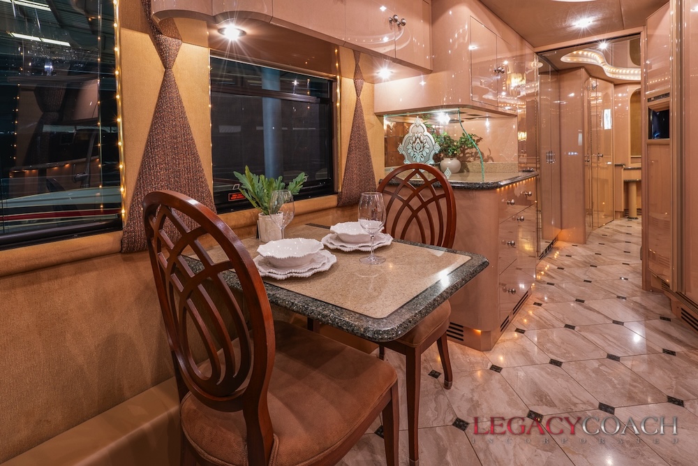 2000 Prevost Liberty XL For Sale