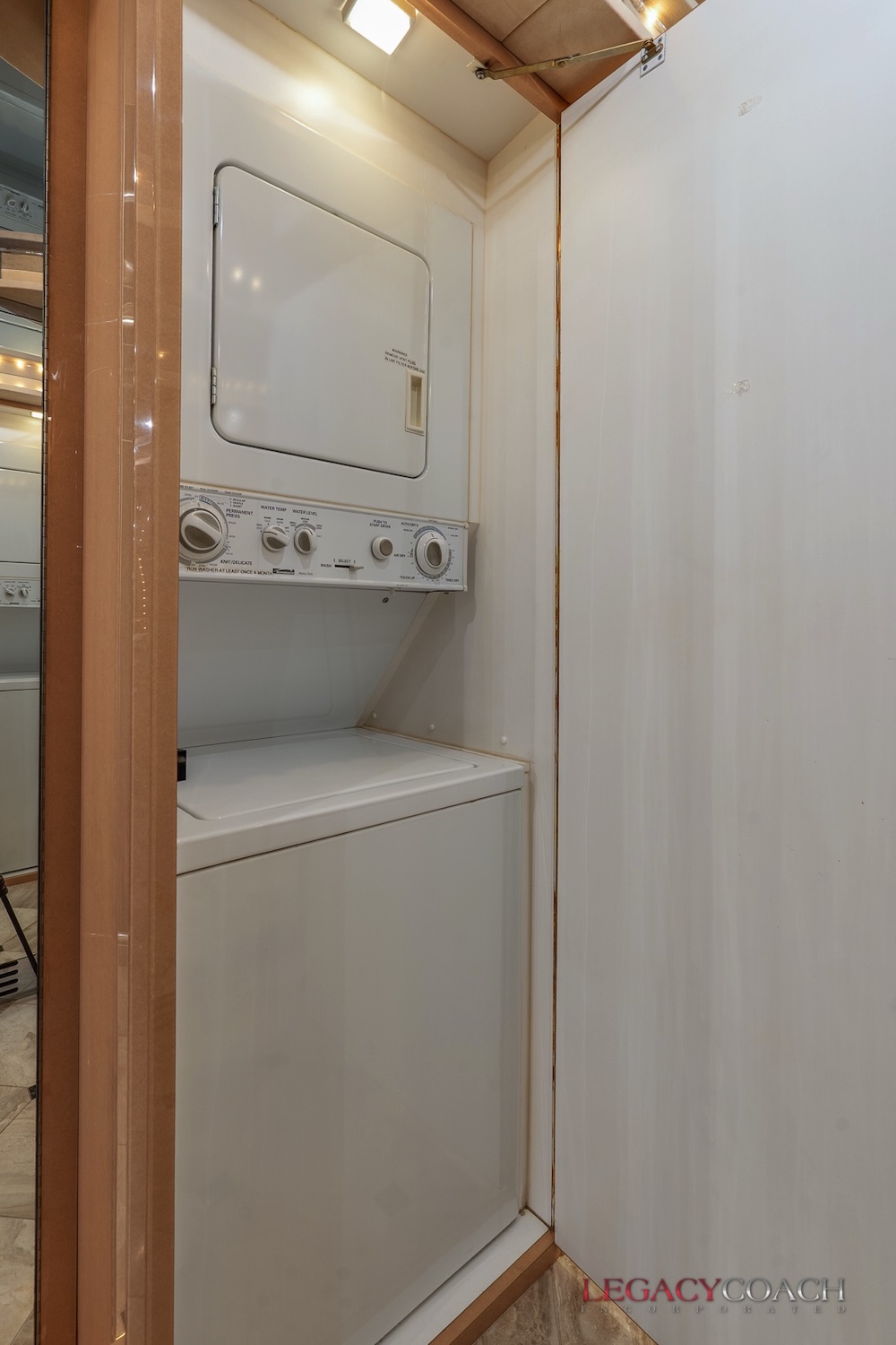 2000 Prevost Liberty XL For Sale