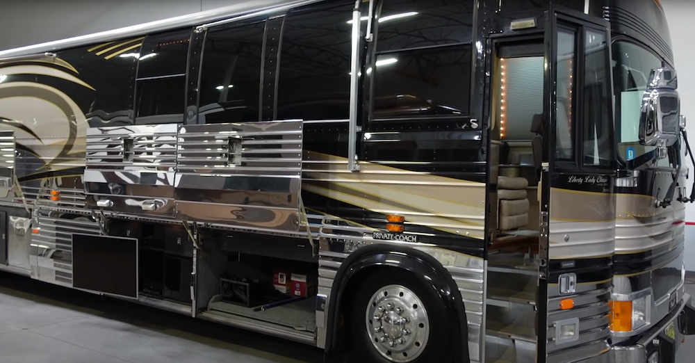 2000 Prevost Liberty XL For Sale