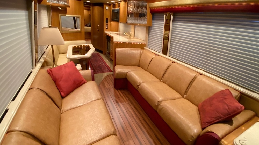 2000 Prevost Marathon H3-45 For Sale