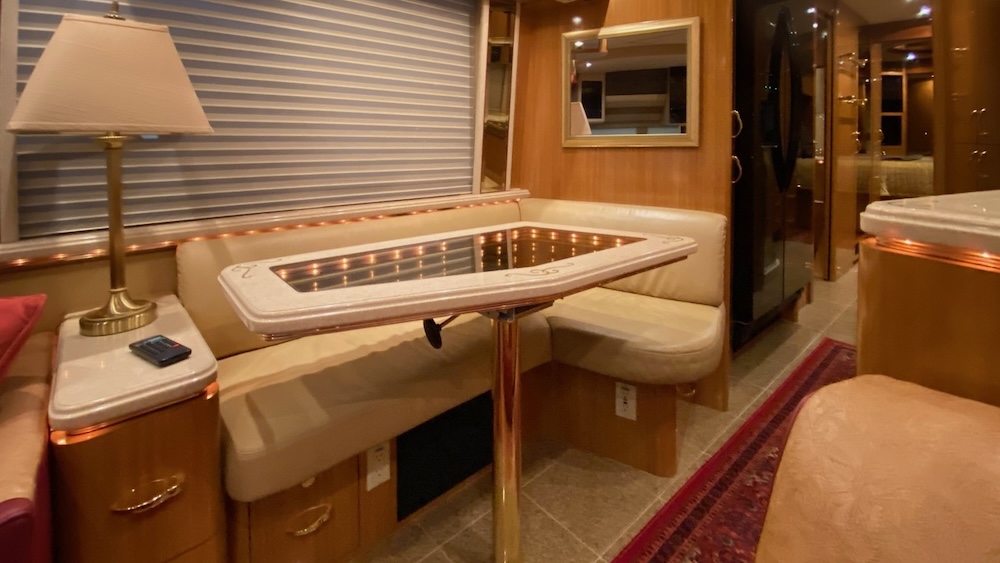 2000 Prevost Marathon H3-45 For Sale
