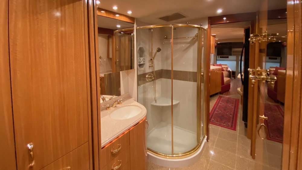 2000 Prevost Marathon H3-45 For Sale