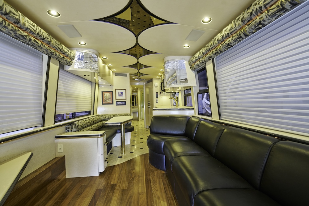2000 Prevost Marathon H3-45 For Sale