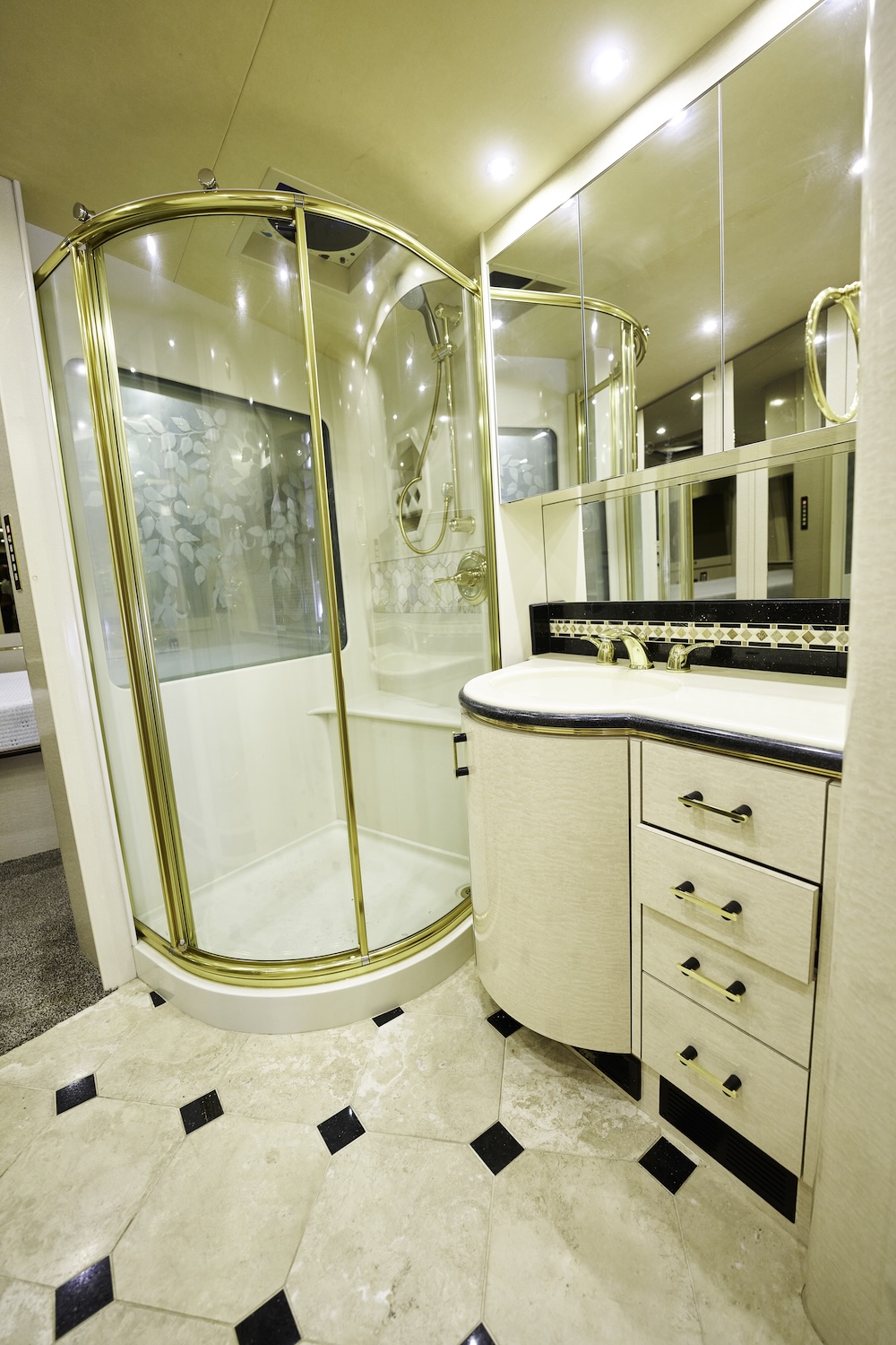 2000 Prevost Marathon H3-45 For Sale
