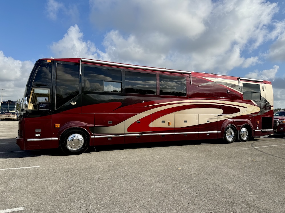 2000 Prevost Marathon H3-45 For Sale
