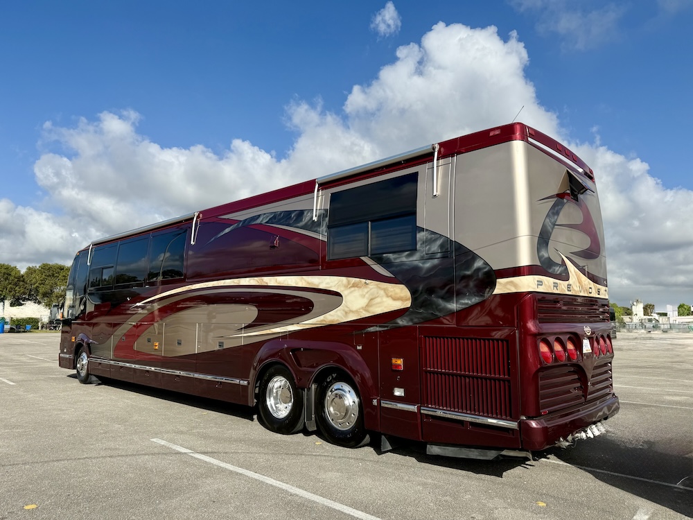 2000 Prevost Marathon H3-45 For Sale