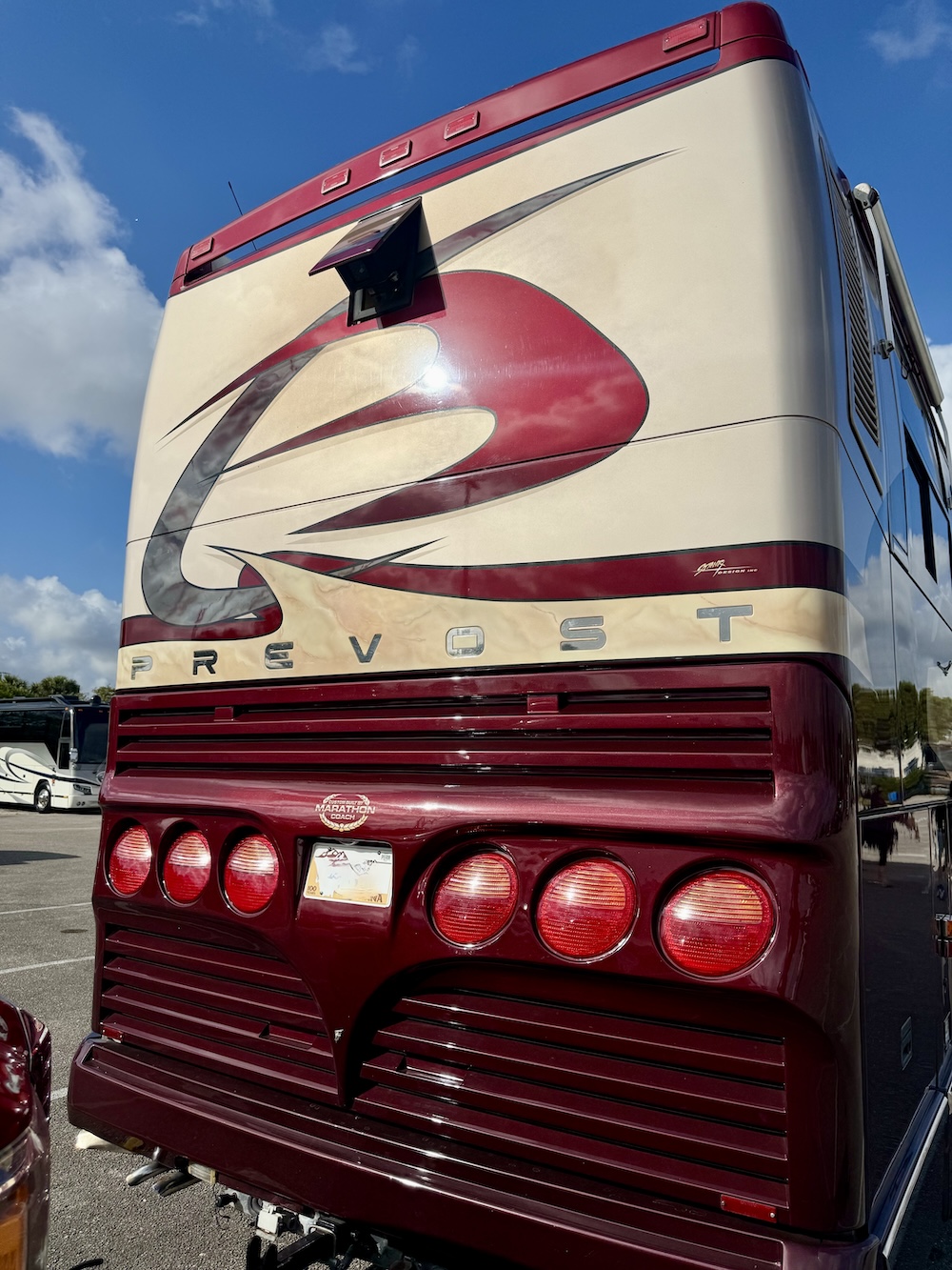 2000 Prevost Marathon H3-45 For Sale