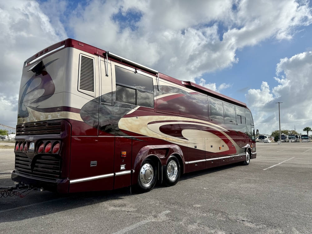 2000 Prevost Marathon H3-45 For Sale