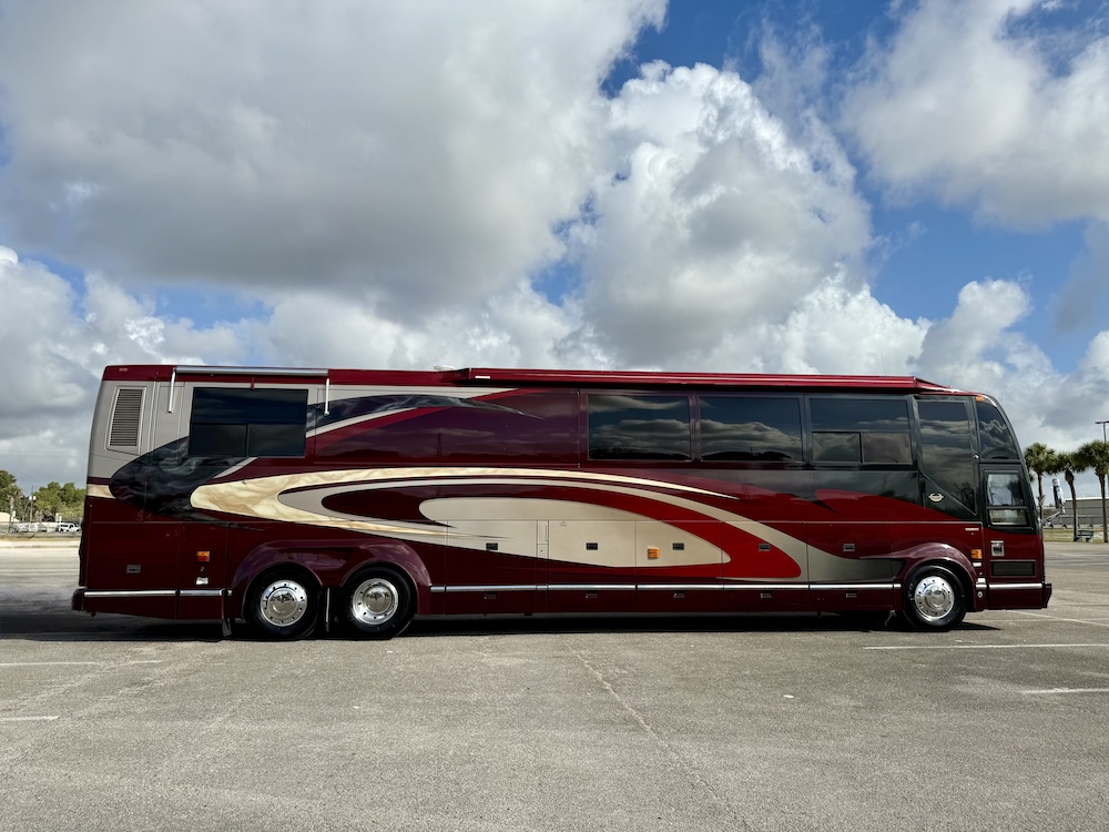 2000 Prevost Marathon H3-45 For Sale