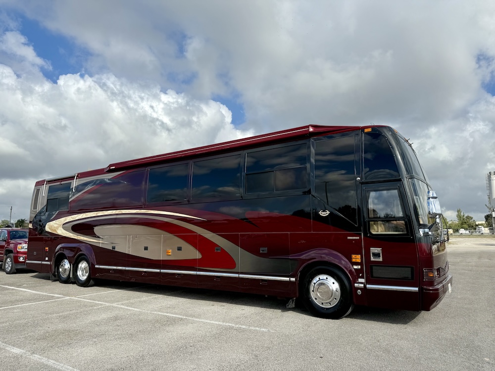 2000 Prevost Marathon H3-45 For Sale