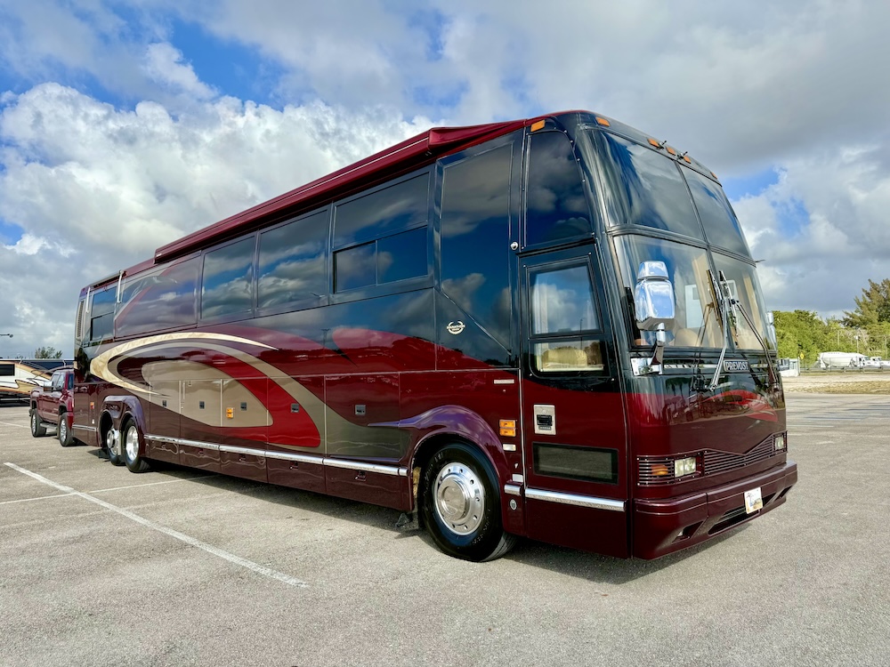 2000 Prevost Marathon H3-45 For Sale