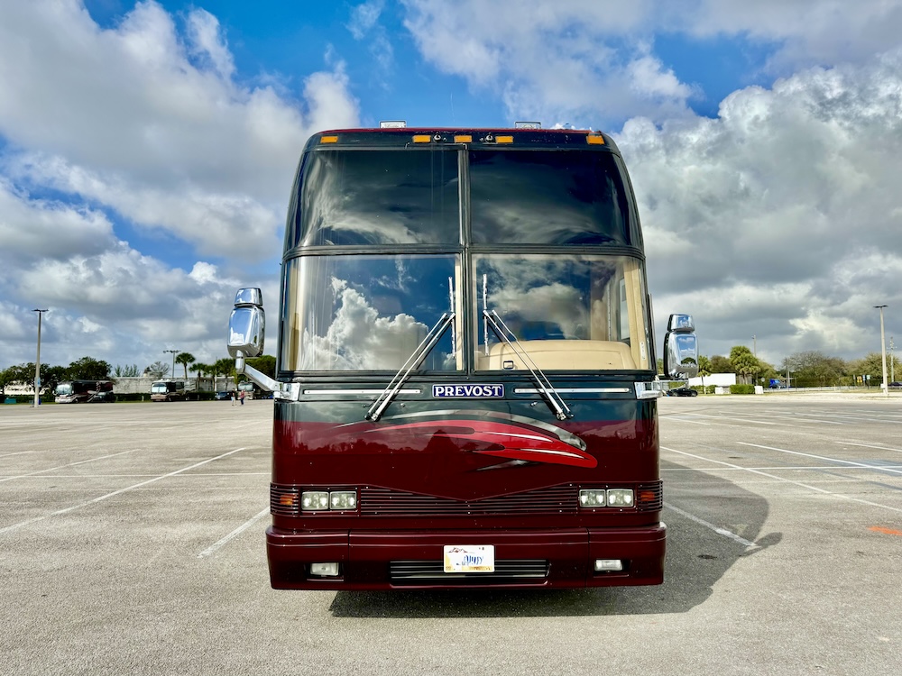 2000 Prevost Marathon H3-45 For Sale
