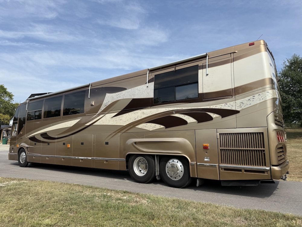 2000 Prevost Marathon H3-45 For Sale