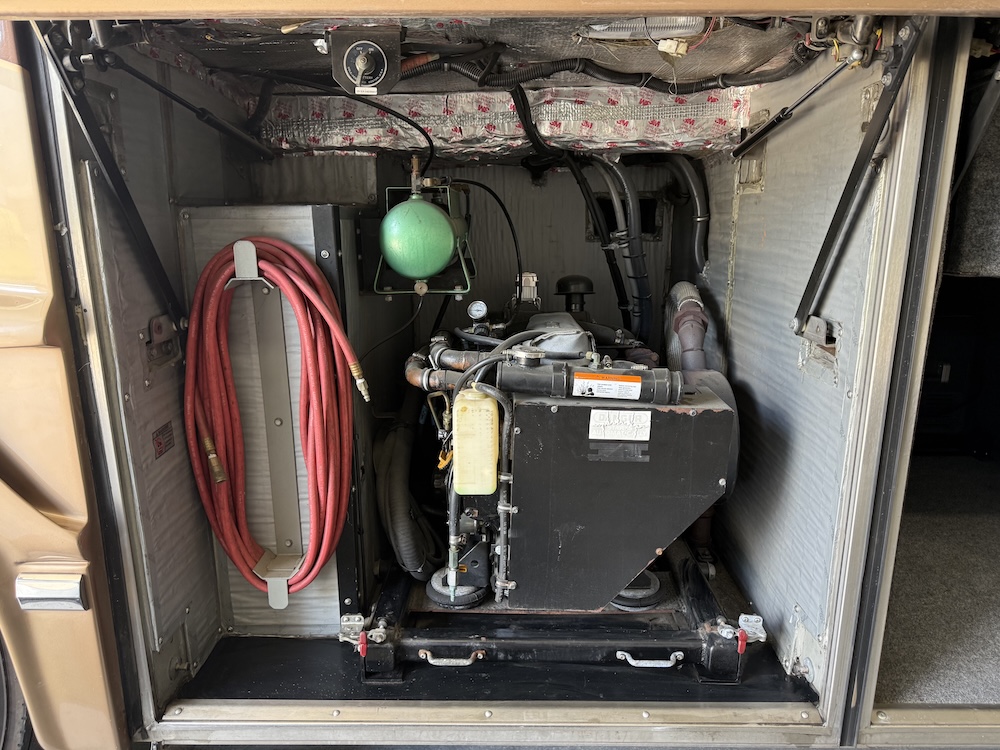 2000 Prevost Marathon H3-45 For Sale