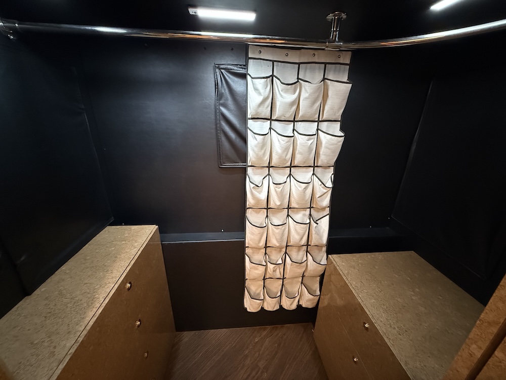 2000 Prevost Marathon H3-45 For Sale