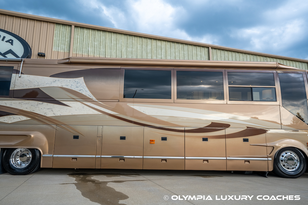 2000 Prevost Marathon H3-45 For Sale