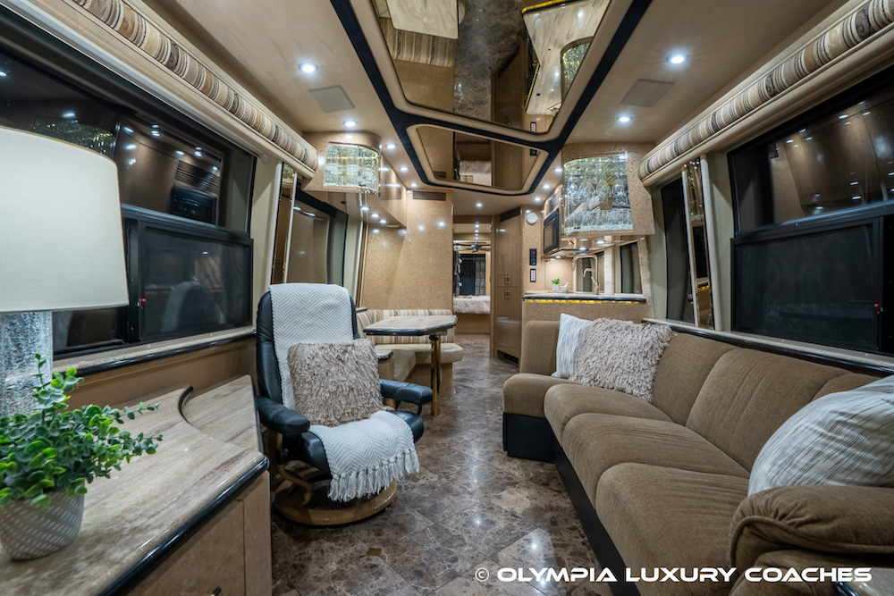 2000 Prevost Marathon H3-45 For Sale