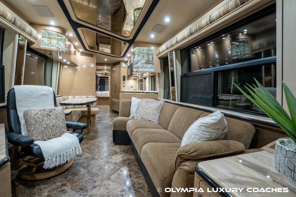 2000 Prevost Marathon H3-45 For Sale