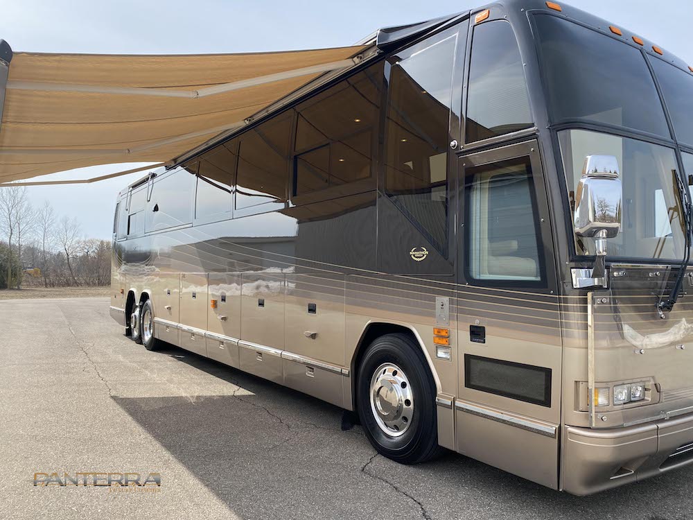 2000 Prevost Marathon H3-45 For Sale