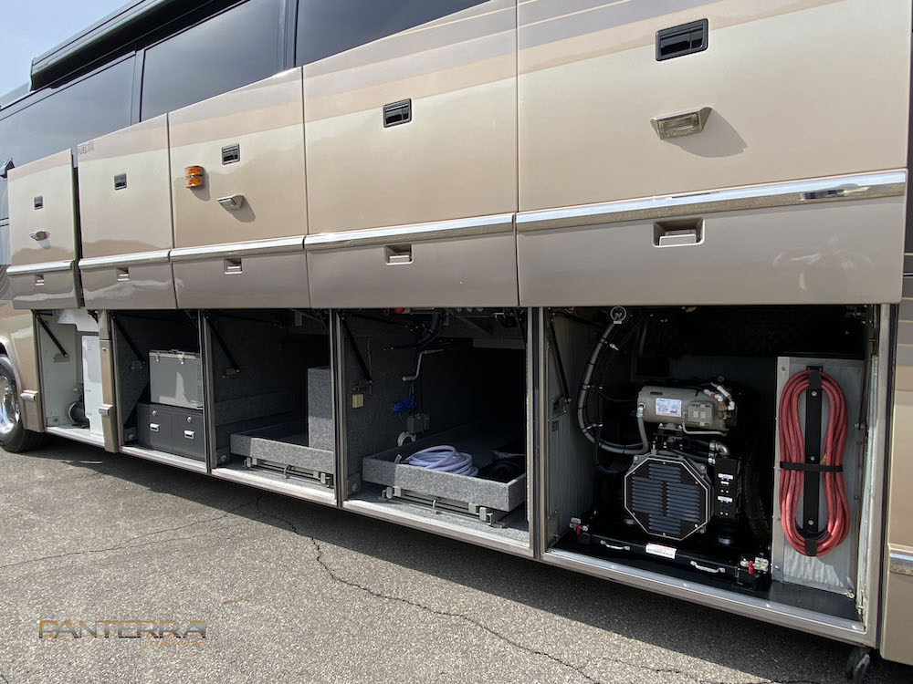 2000 Prevost Marathon H3-45 For Sale