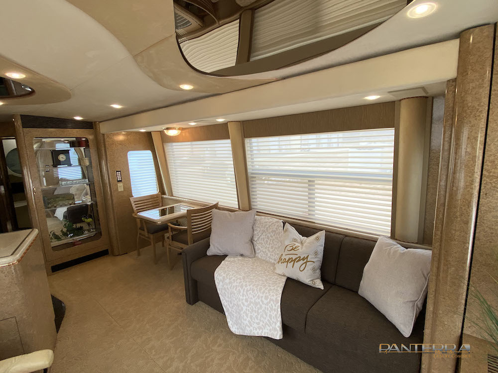 2000 Prevost Marathon H3-45 For Sale