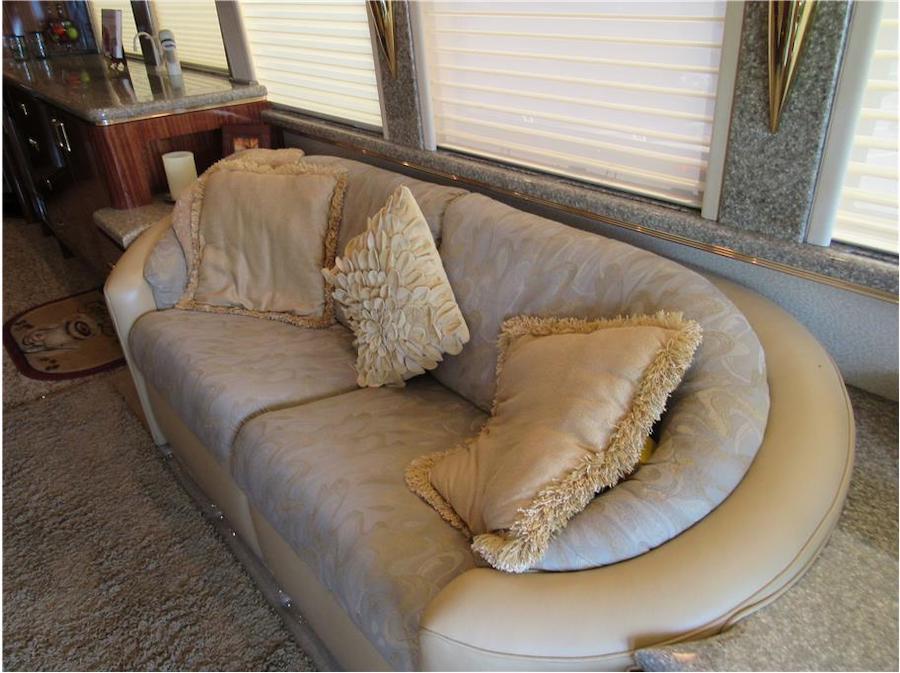 2000 Prevost Marathon XL For Sale