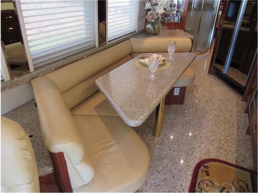 2000 Prevost Marathon XL For Sale