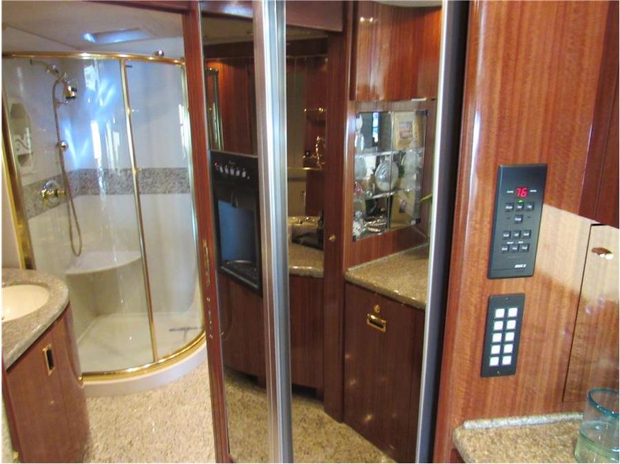 2000 Prevost Marathon XL For Sale