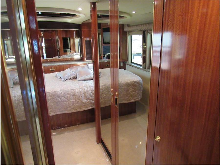 2000 Prevost Marathon XL For Sale