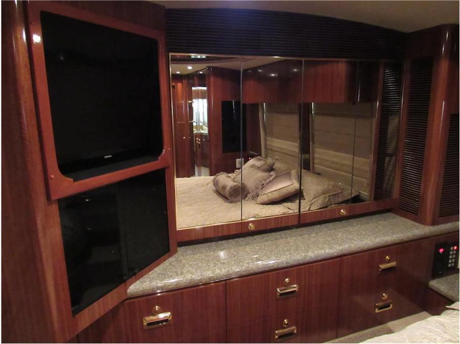 2000 Prevost Marathon XL For Sale