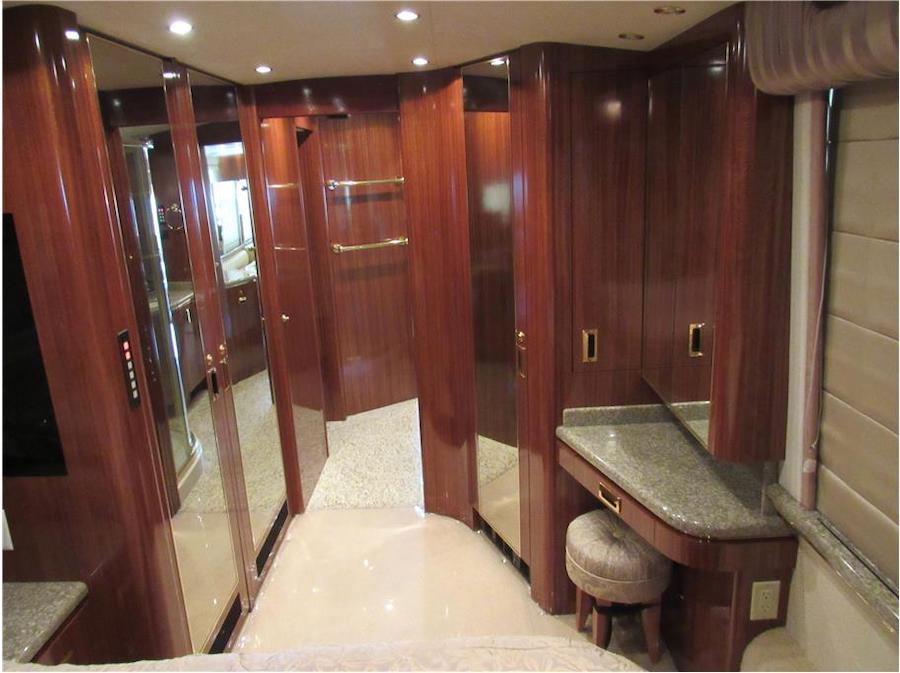 2000 Prevost Marathon XL For Sale