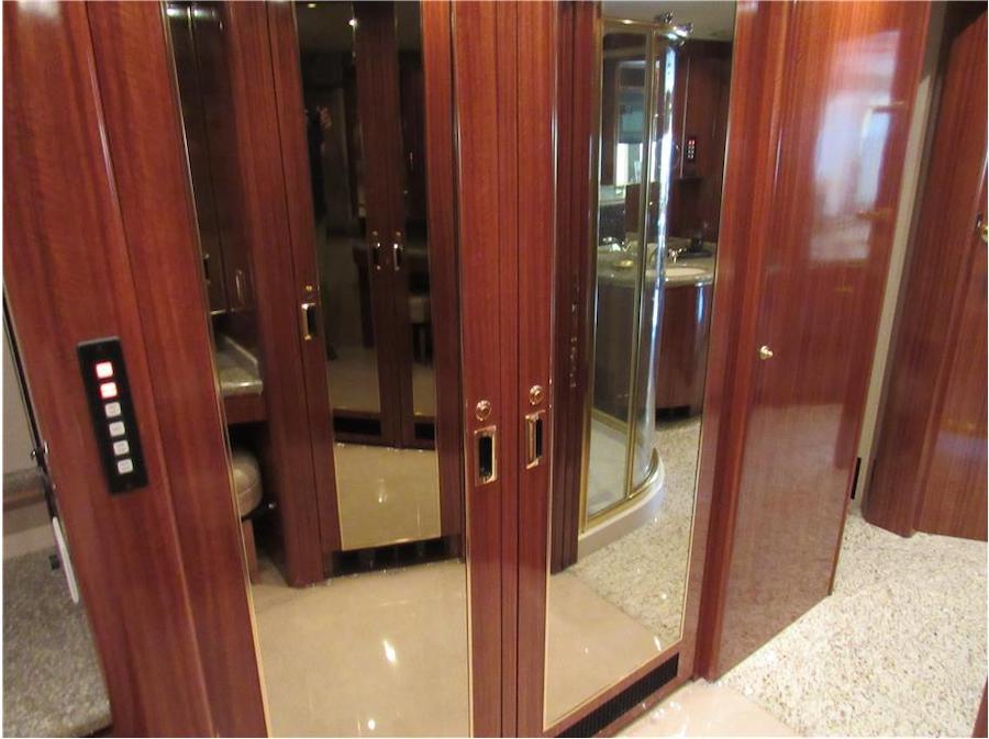 2000 Prevost Marathon XL For Sale