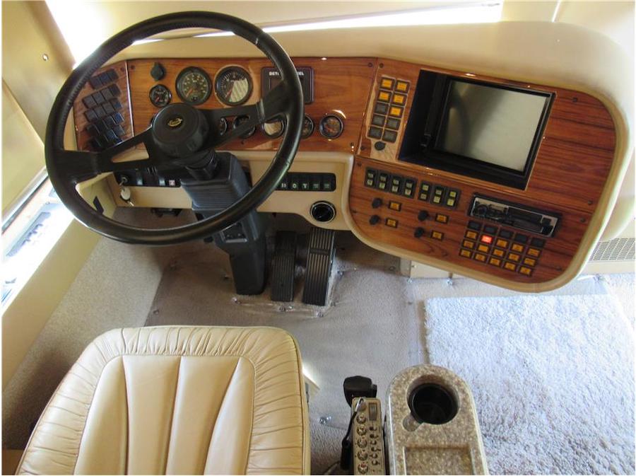 2000 Prevost Marathon XL For Sale