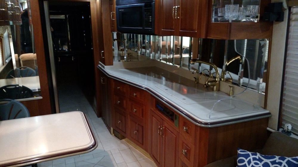 2000 Prevost Royale H3-45 For Sale