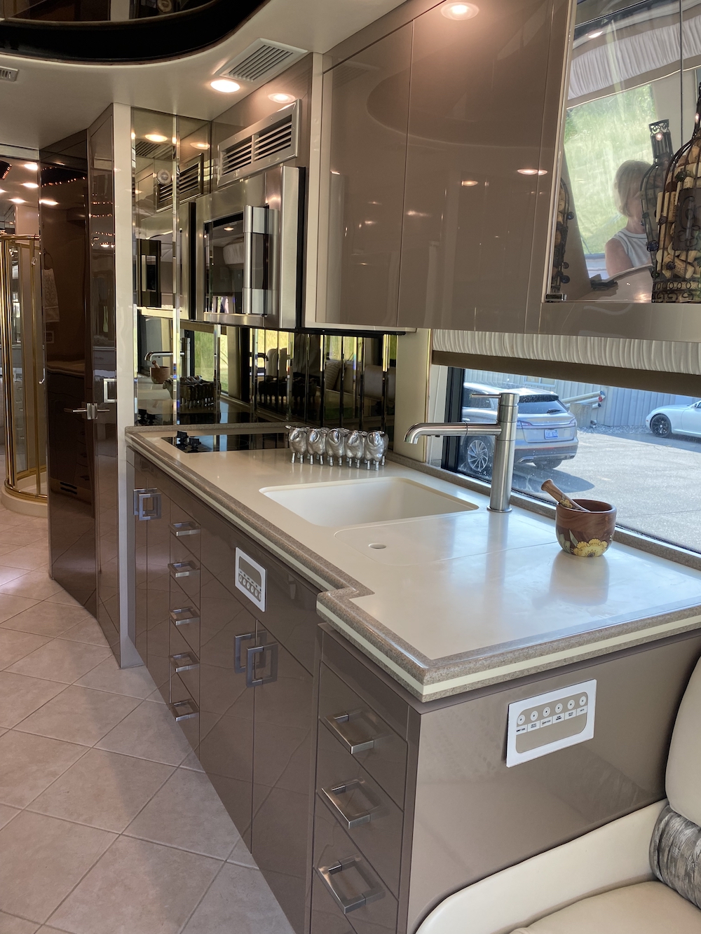 2001 Prevost Angola XLII For Sale